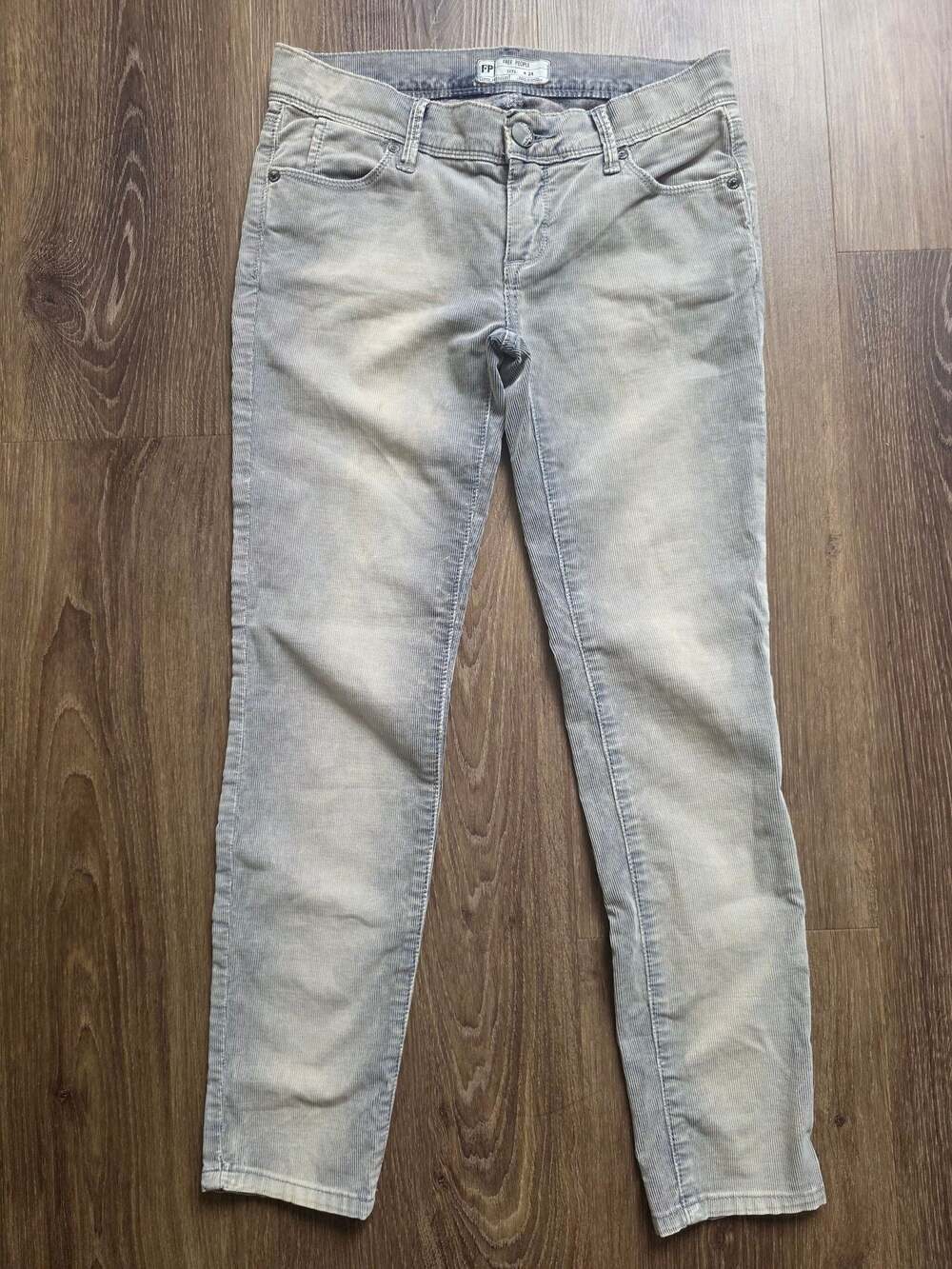 Free People Corduroy low rise Skinny Pants Size 24 Gray Acid Wash Ribbed boho